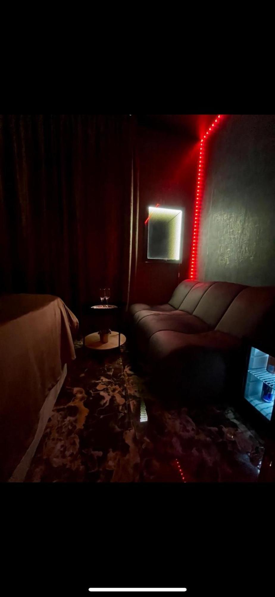 Love Room بوخارست المظهر الخارجي الصورة